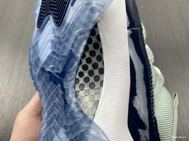 One Kick 11 528895-007 Georgetown Air Low Retro Jordan 0723
